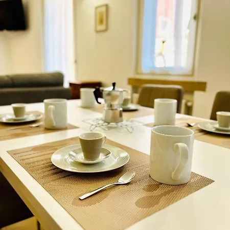 Lägenhet Casa Biba Torri Del Benaco